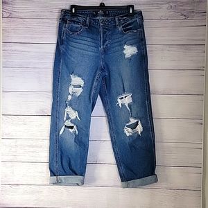 Hollister California, Low-Rise Ceop Boyfriend Capri Jeans